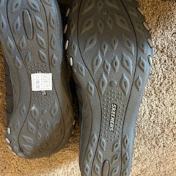 Skechers Slip-ins size 8 Black NEW with Tags - Picture 2 of 4